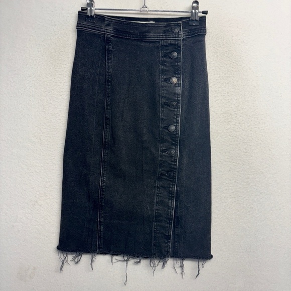 Abercrombie & Fitch Ultra High Rise Skirt 25 / 0 Black Fray Denim - Picture 1 of 8